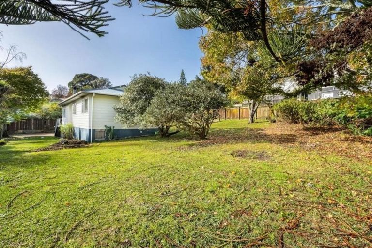 Photo of property in 5 Terra Nova Street, Glen Eden, Auckland, 0602
