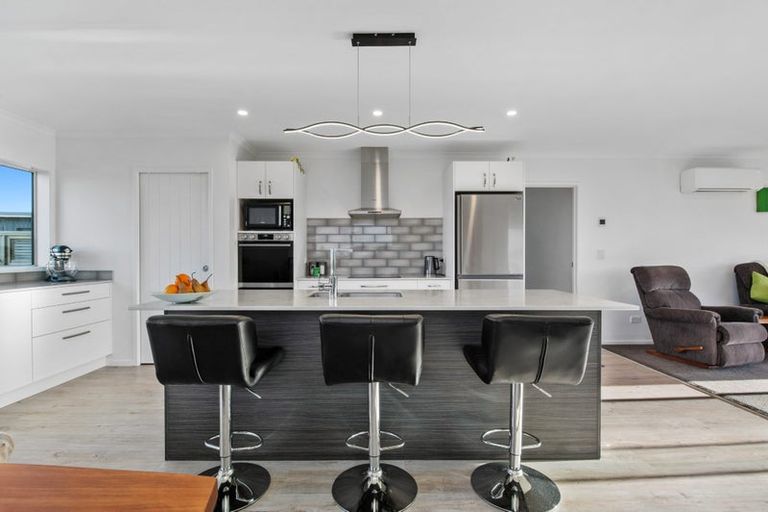 Photo of property in 47 Todd Duncan Drive, Hamurana, Rotorua, 3096