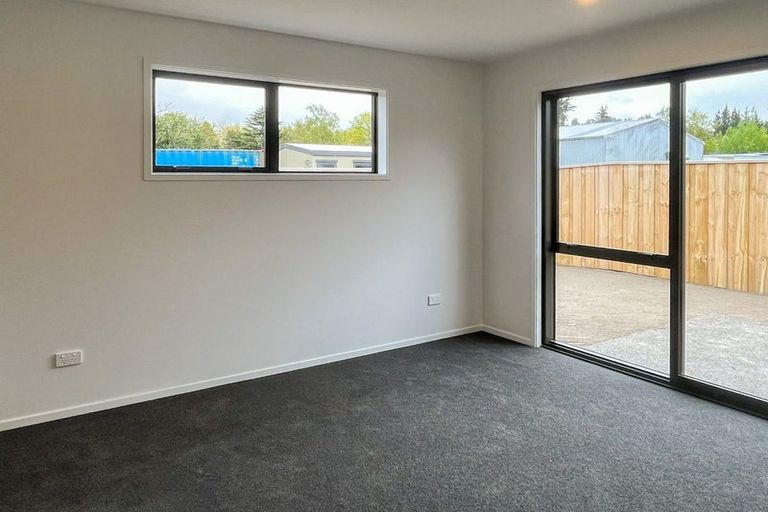 Photo of property in 12 Oakmill Drive, Casebrook, Christchurch, 8051