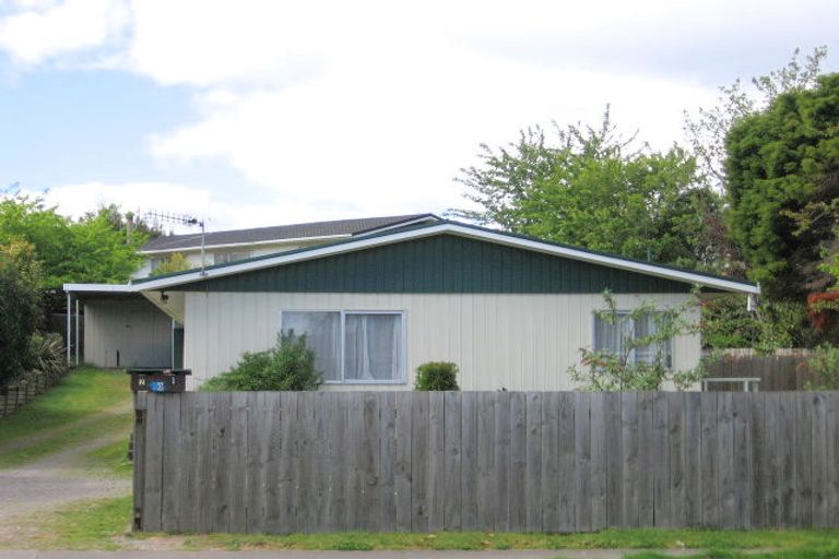 Photo of property in 72 Tamatea Road, Taupo, 3330