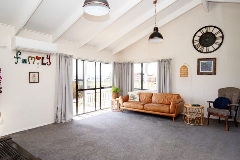 Photo of property in 59 Pipiroa Road, Ngatea, 3503