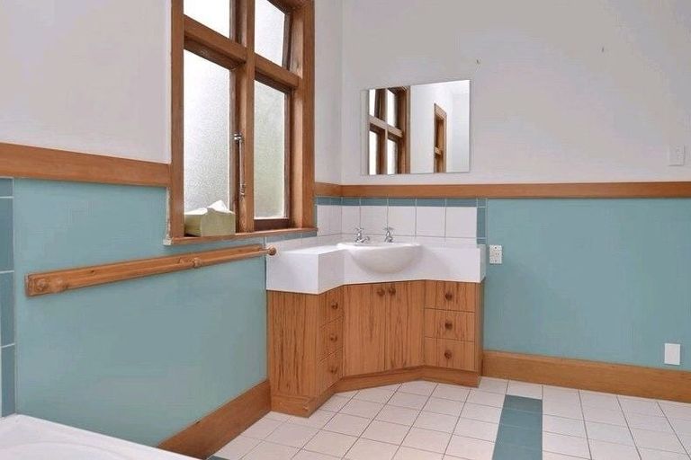 Photo of property in 16 Nicholls Street, Richmond, Christchurch, 8013