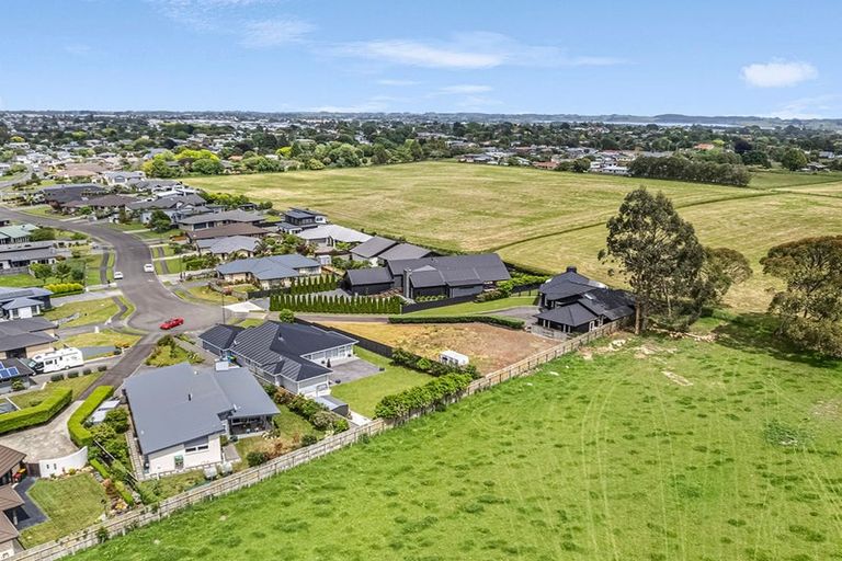 Photo of property in 45 Okarito Avenue, Levin, 5510