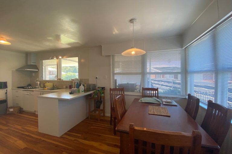 Photo of property in 28 Queenwood Avenue, Queenwood, Hamilton, 3210