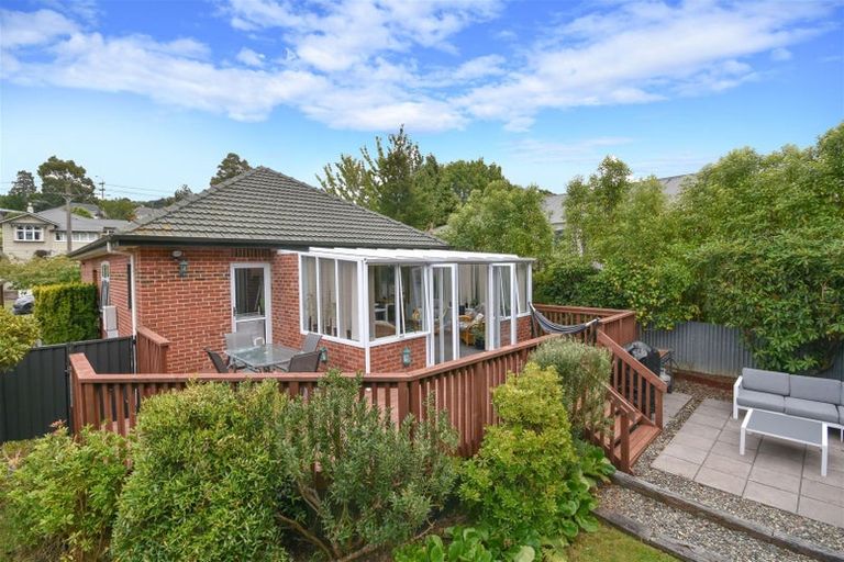 Photo of property in 18 Glenross Street, Glenross, Dunedin, 9011