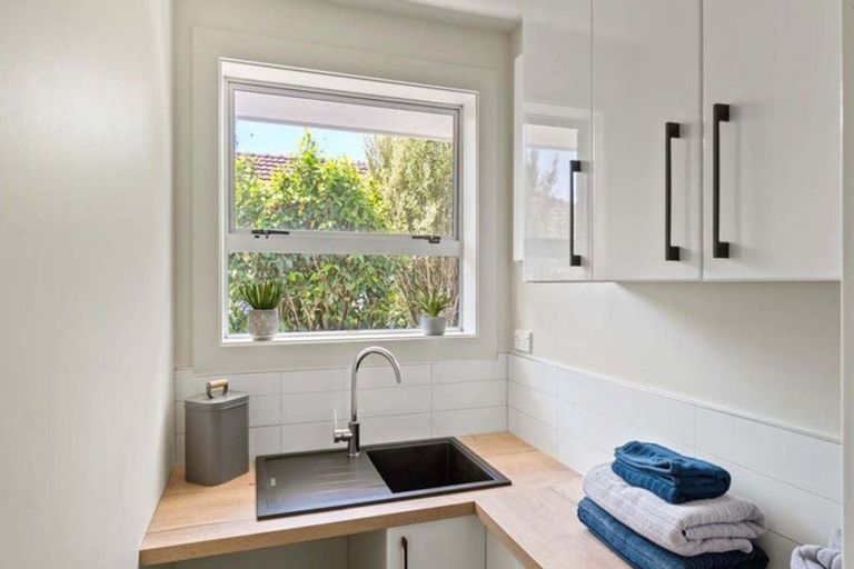 Photo of property in 9 Westerleigh Street, Bishopdale, Christchurch, 8053