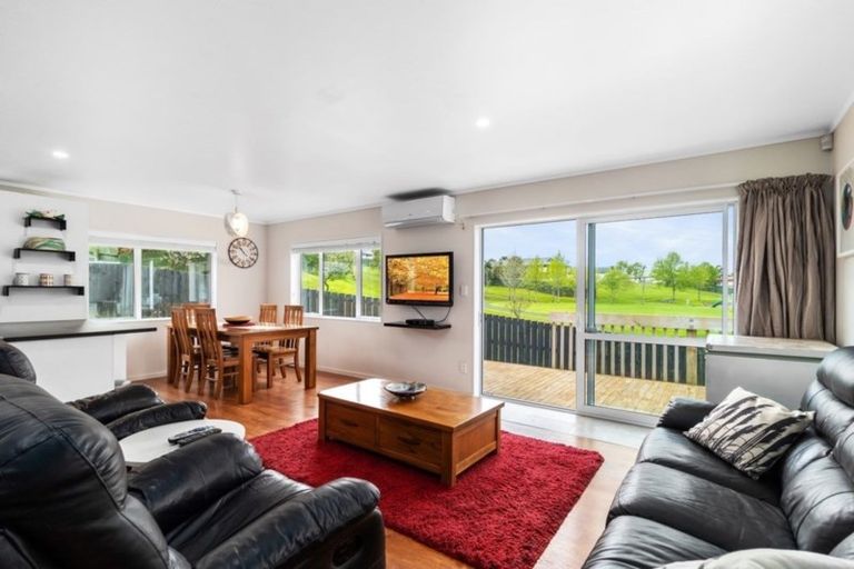 Photo of property in 28a Gallony Avenue, Massey, Auckland, 0614
