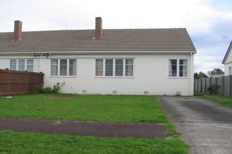 Photo of property in 6-8 Tyndall Street, Palmerston North, 4414