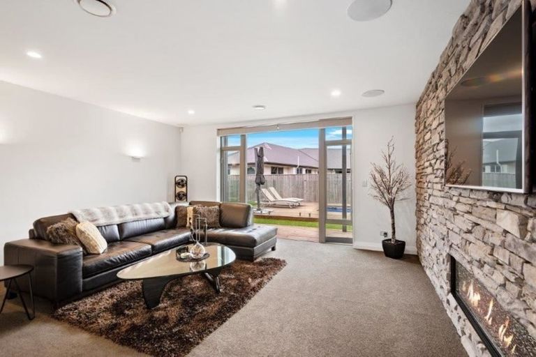 Photo of property in 5 Queenswood Gardens, Mairehau, Christchurch, 8052