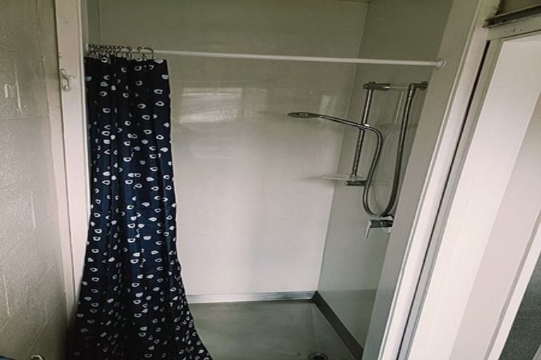 Photo of property in 1/382 Main Road North, Bay View, Napier, 4104