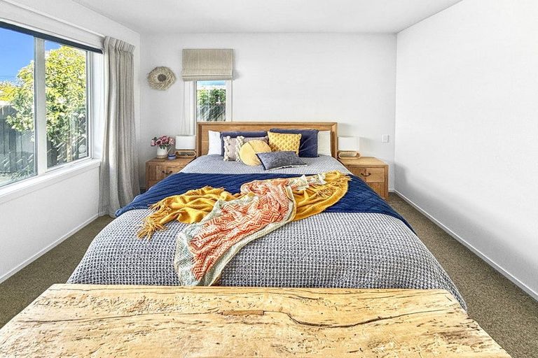 Photo of property in 233 Ilam Road, Ilam, Christchurch, 8041