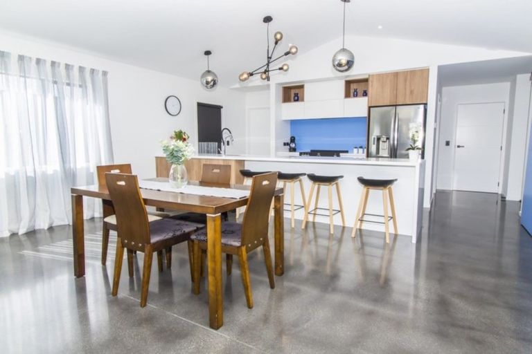 Photo of property in 8 Hortons Way, Cromwell, 9310