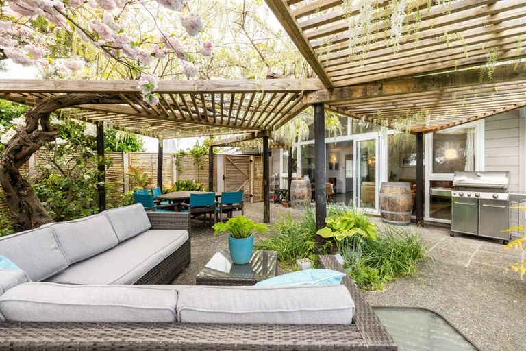 Photo of property in 5 Saint Hill Lane, Havelock North, 4130