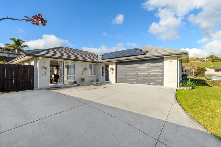 Photo of property in 65 Falcon Drive, Welcome Bay, Tauranga, 3112