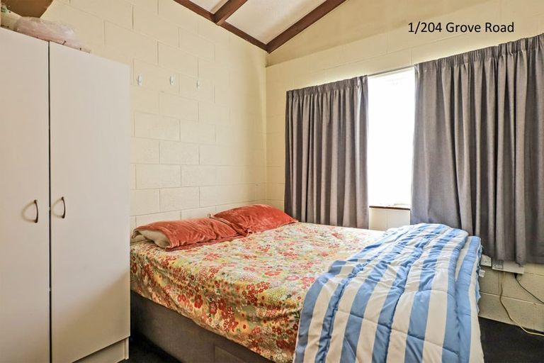 Photo of property in 1/204 Grove Road, Mayfair, Hastings, 4122