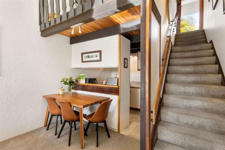 Photo of property in 1/3 Conifer Place, Huntsbury, Christchurch, 8022