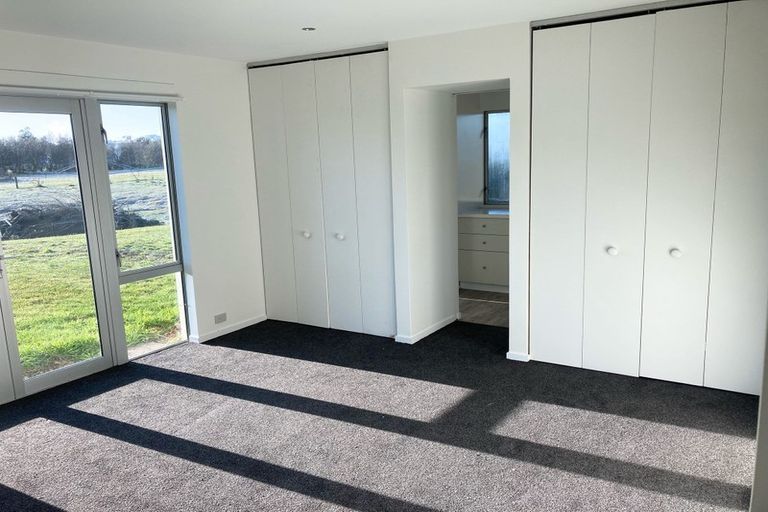 Photo of property in 70 Grays Road, Yaldhurst, Christchurch, 8042