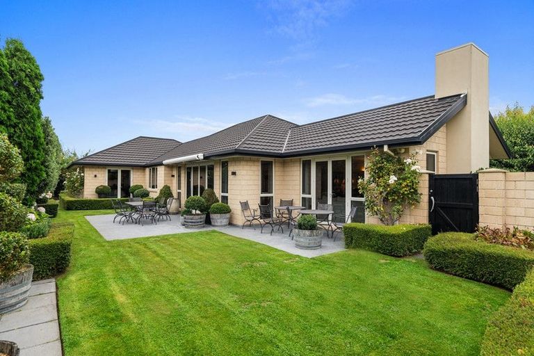Photo of property in 8 Lime Tree Lane, Harewood, Christchurch, 8051