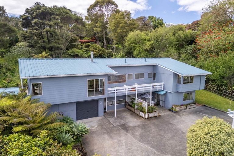 Photo of property in 2 Beaufort Street, Opua, 0200