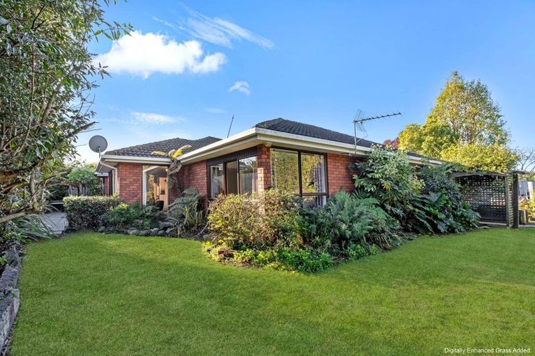 Photo of property in 1 Lacy Gate Place, Woodend, 7610