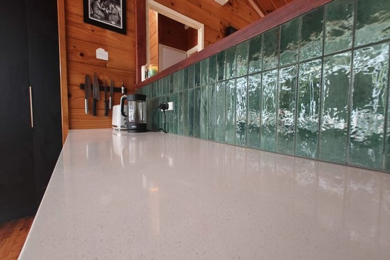 Photo of property in 26 Sylvan Valley Avenue, Titirangi, Auckland, 0604