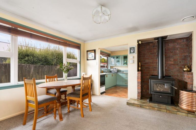 Photo of property in 31 Gainsborough Street, Hoon Hay, Christchurch, 8025