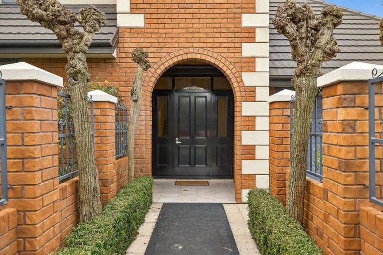 Photo of property in 106 Hamilton Avenue, Ilam, Christchurch, 8041