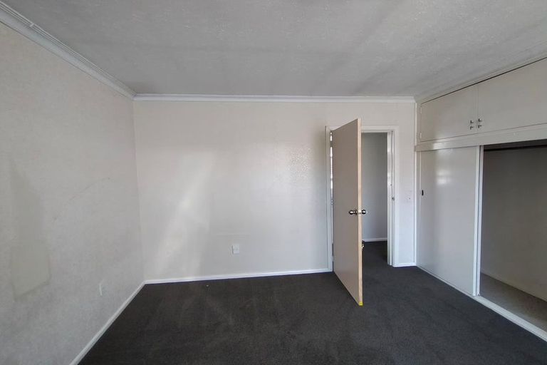 Photo of property in 128 Main South Road, Sockburn, Christchurch, 8042