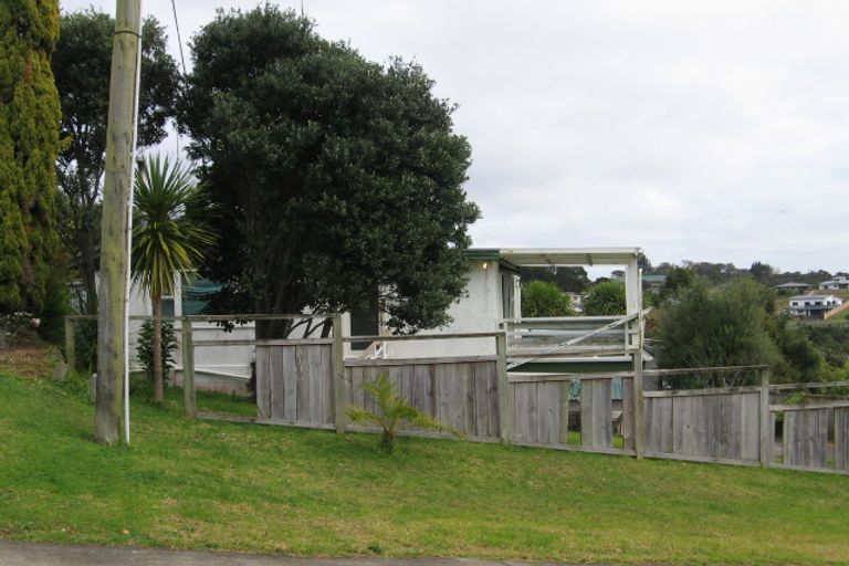 Photo of property in 4 Gurnard Road, Stillwater, Silverdale, 0993