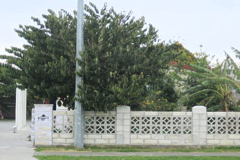 Photo of property in 86 Gloucester Street, Greenmeadows, Napier, 4112