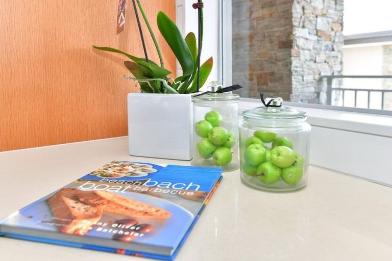 Photo of property in 303/252 Centreway Road, Orewa, 0931