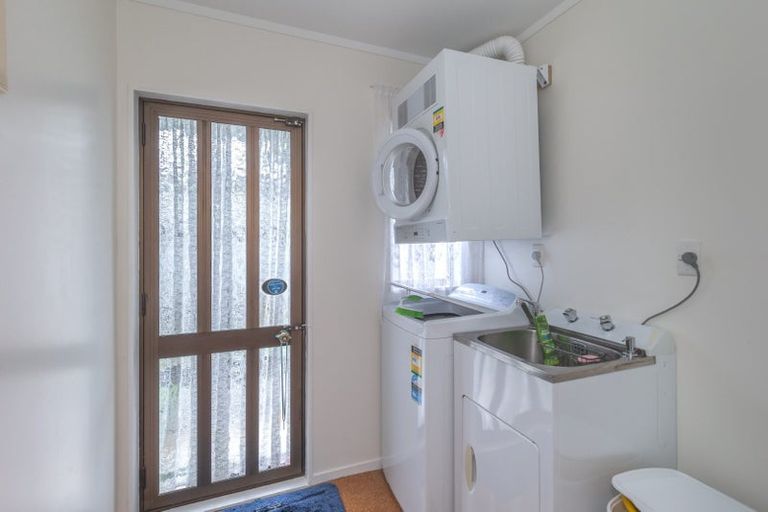 Photo of property in 274 Te Moana Road, Waikanae, 5036