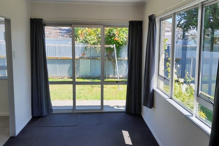 Photo of property in 12 Wynyard Road, Mount Eden, Auckland, 1024