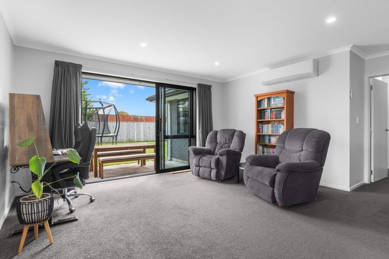 Photo of property in 26 Mitre Way, Solway, Masterton, 5810