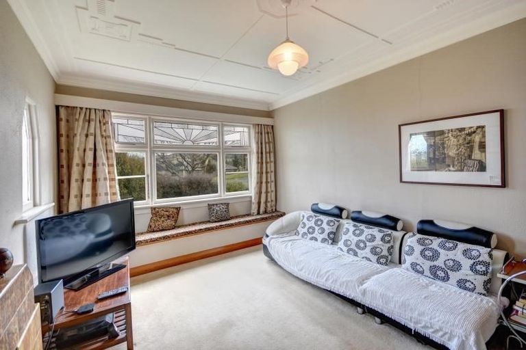 Photo of property in 111 Mornington Road, Kenmure, Dunedin, 9011