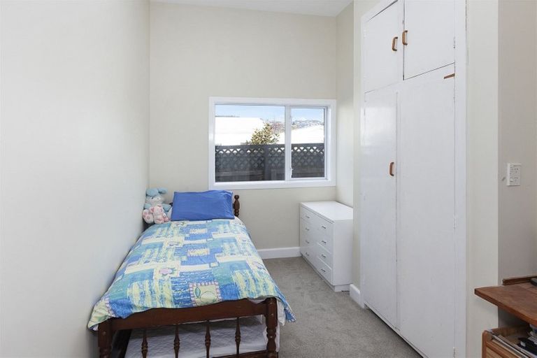 Photo of property in 27 Norwood Street, Beckenham, Christchurch, 8023