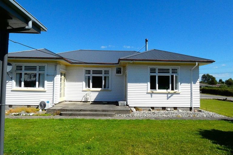 Photo of property in 87 Domett Street, Westport, 7825