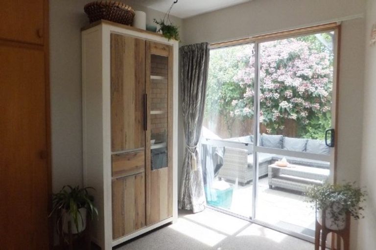 Photo of property in 1/5 Tuscany Place, Beckenham, Christchurch, 8023