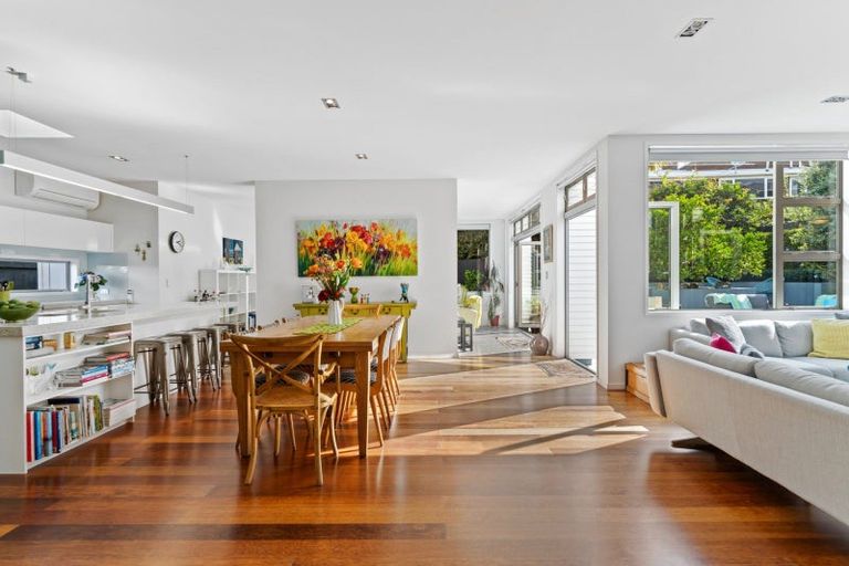 Photo of property in 9b Wiremu Street, Brookfield, Tauranga, 3110