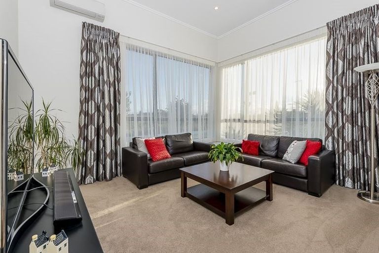 Photo of property in 1 Flounder Road, Hobsonville, Auckland, 0616