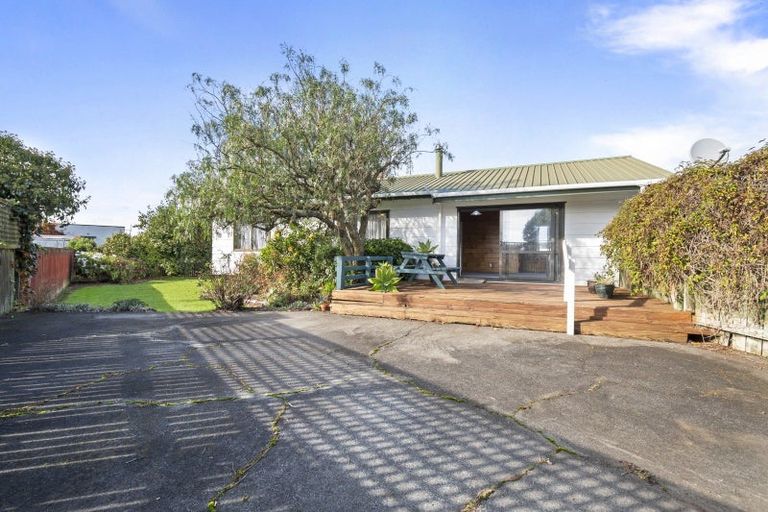 Photo of property in 37 Pukepapa Road, Marton, 4710