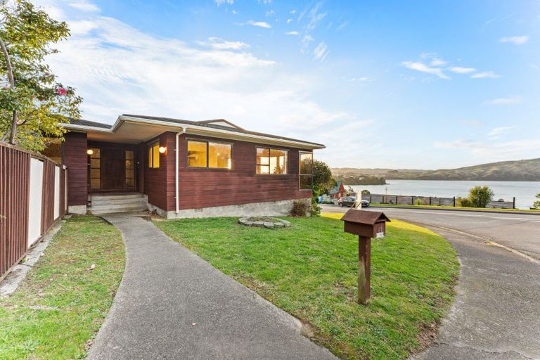 Photo of property in 40 Bosun Terrace, Whitby, Porirua, 5024