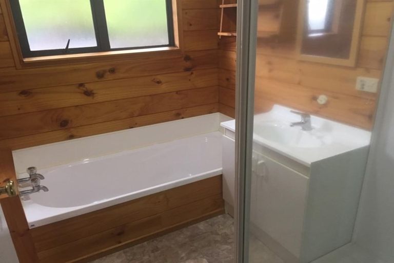 Photo of property in 2/16 Puia Street, Tauhara, Taupo, 3330