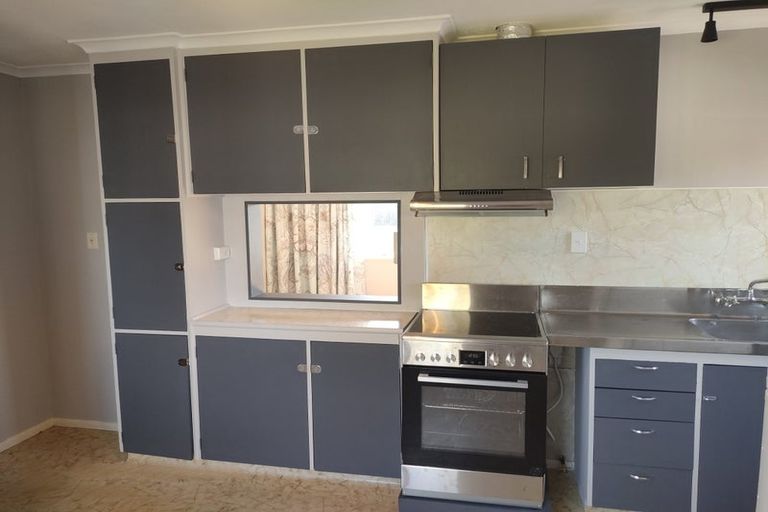 Photo of property in 3 Windsor Street, Solway, Masterton, 5810