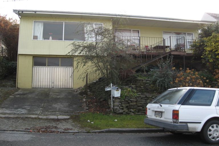 Photo of property in 3 The Terrace, Queenstown, 9300