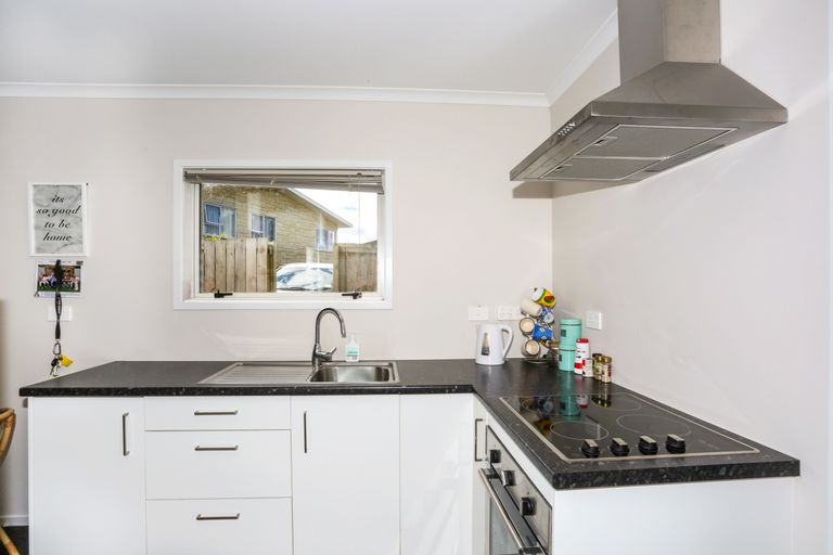 Photo of property in 7 Volante Avenue, Wattle Downs, Auckland, 2103