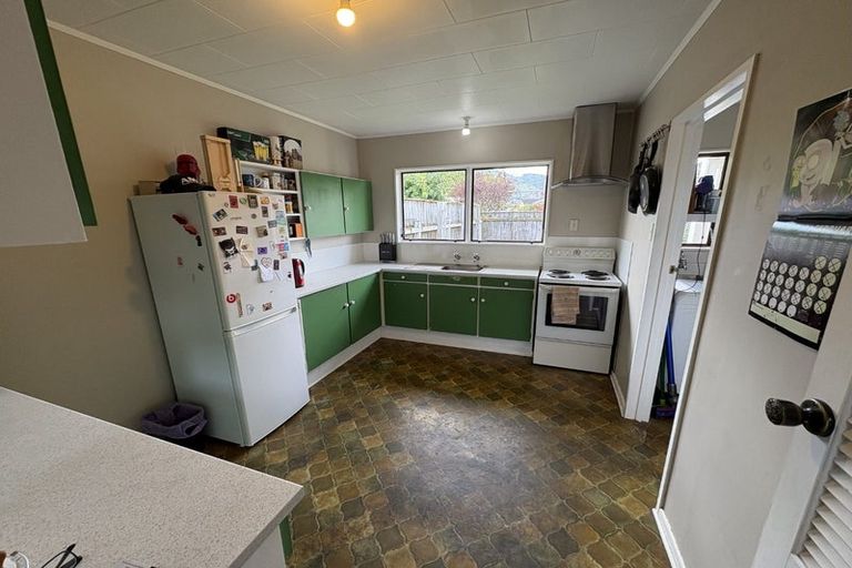 Photo of property in 70 Belvedere Avenue, Waikanae, 5036