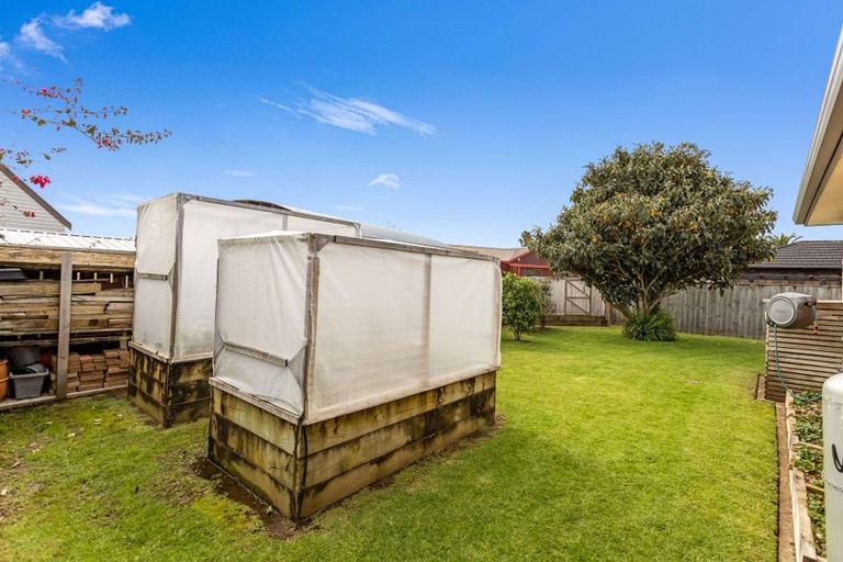 Photo of property in 47 Cholmondeley Crescent, Whitianga, 3510