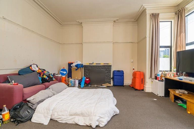 Photo of property in 142 Albany Street, North Dunedin, Dunedin, 9016