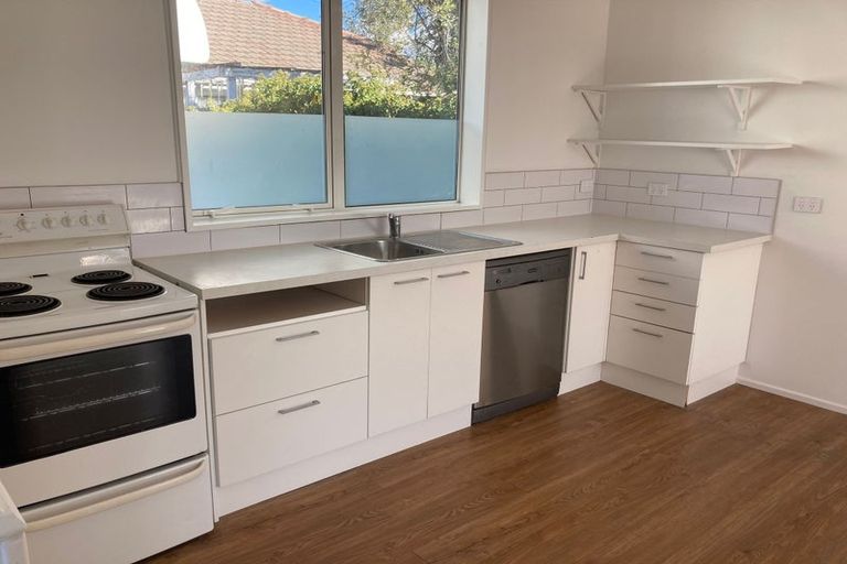 Photo of property in 17 Kearneys Road, Linwood, Christchurch, 8062